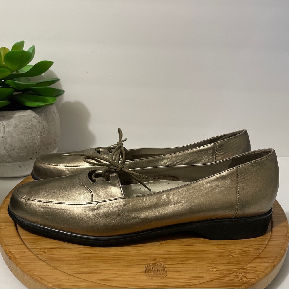 Trotters Shiny Gold Loafers